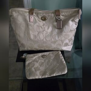 Coach Fabric Tote Weekender Bag Matching Signature Cream Tote Bag Set